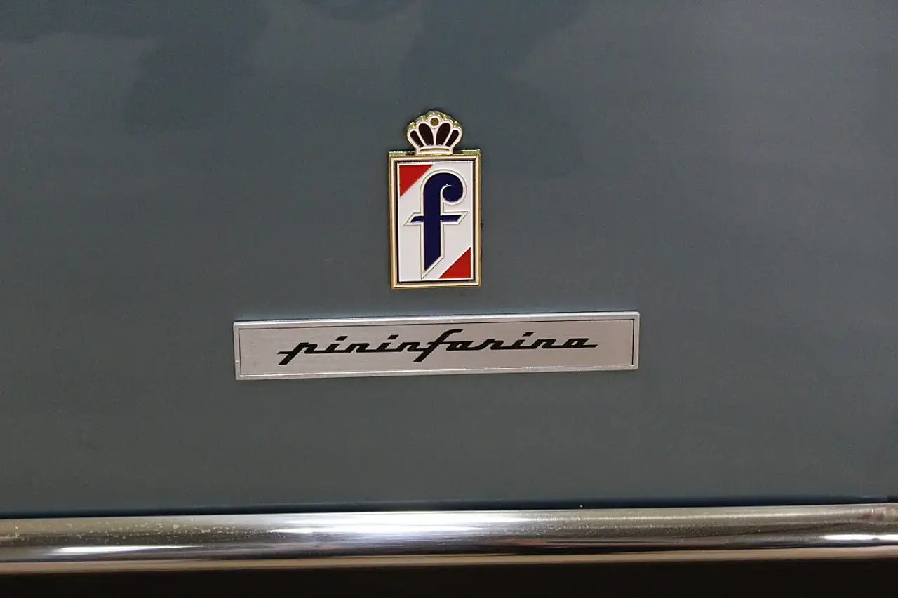 Peugeot 504 Coupé & Cabriolét V6 (idente Fahrkombination, s..., foto 12