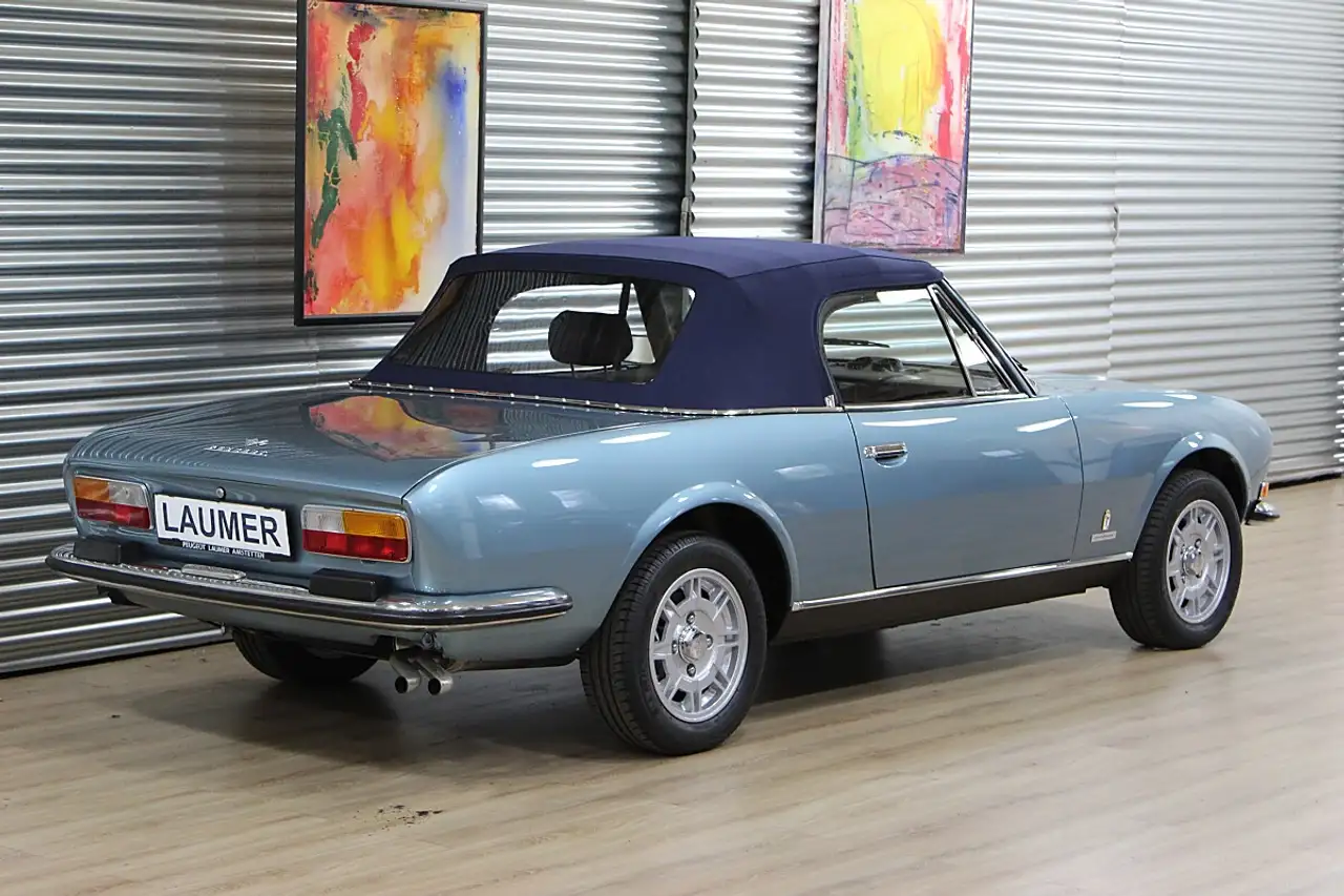 Peugeot 504 Coupé & Cabriolét V6 (idente Fahrkombination, s..., foto 3