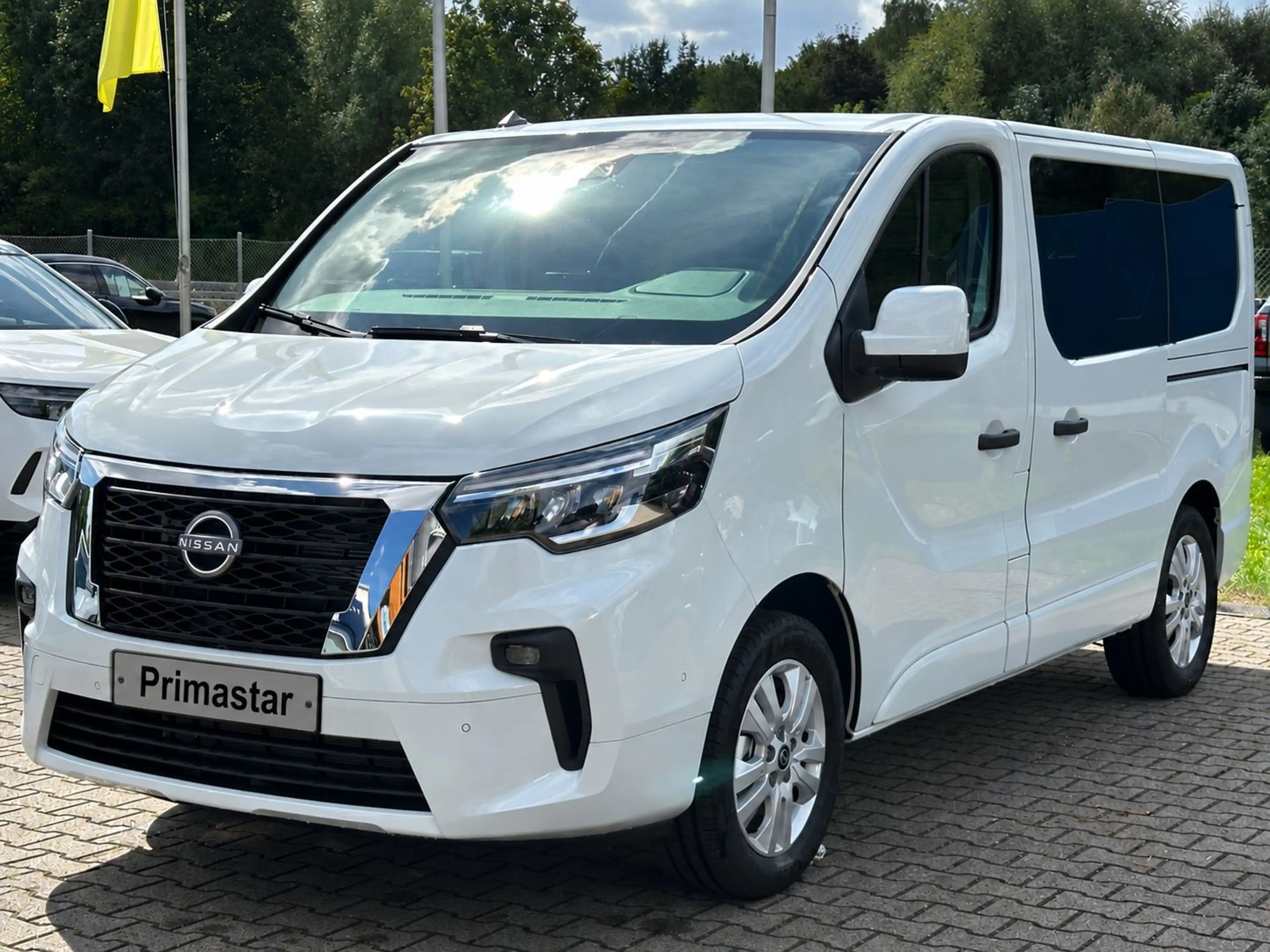 Nissan Primastar Kombi dCI 170 L1H1 2.8t Tekna HK+BES — photo 2
