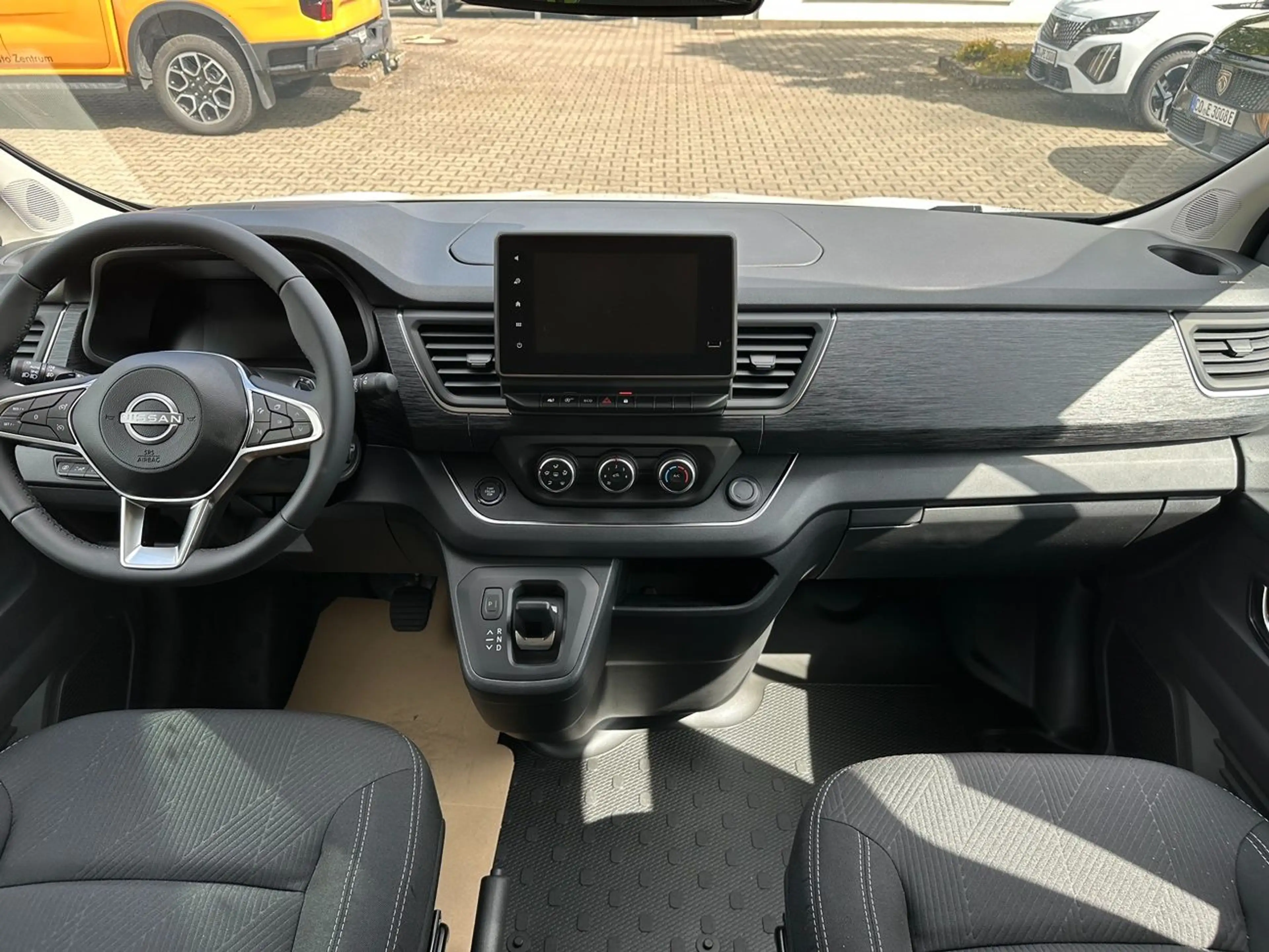 Nissan Primastar Kombi dCI 170 L1H1 2.8t Tekna HK+BES — photo 12