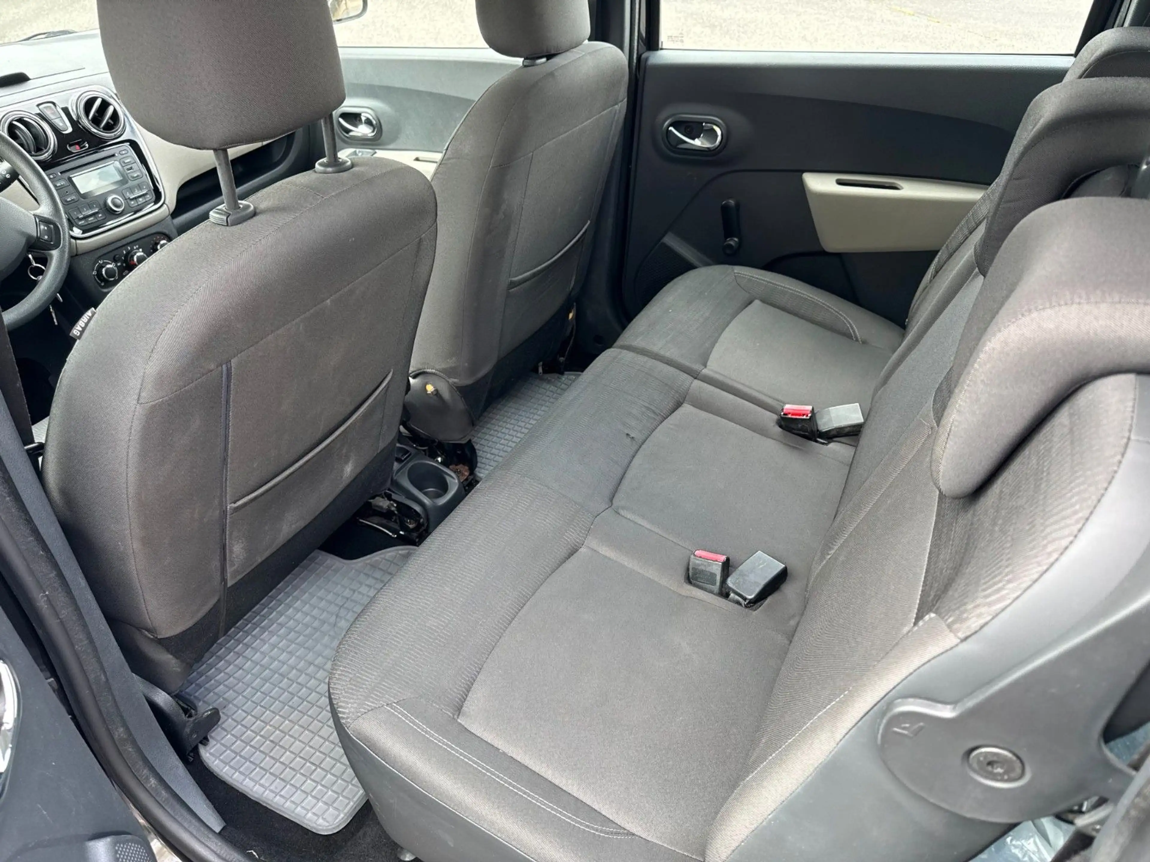Dacia Lodgy Laureate *7-Sitz*Klima*8-Fach*1-Hand* — photo 12