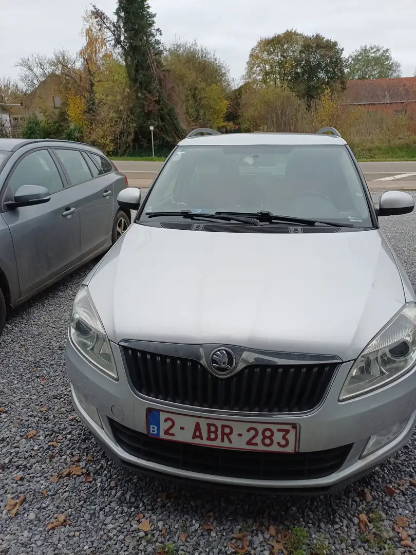 Skoda Fabia Fabia 1.2 Combi Style Edition Argent - 1