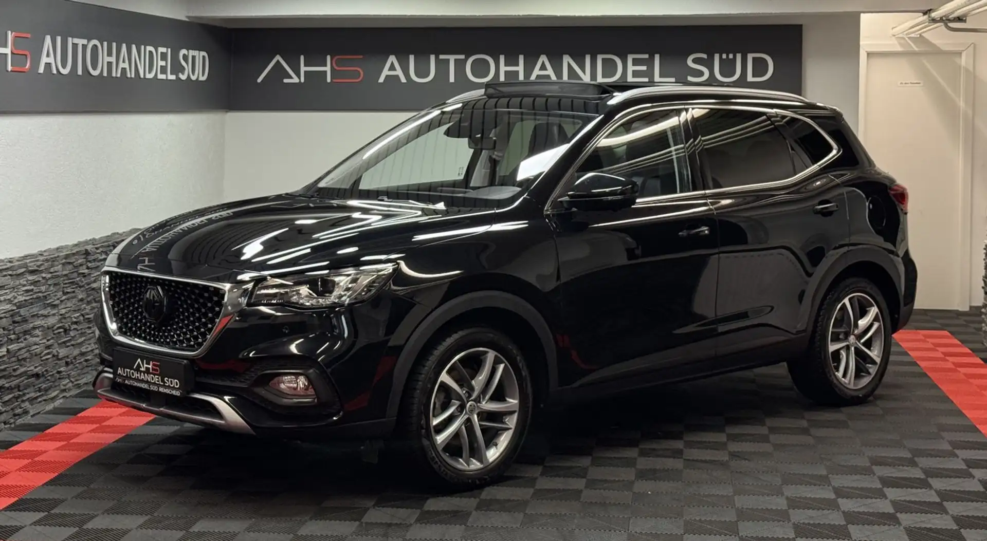 MG HS PANORAMA*LEDER*AHK Schwarz - 1