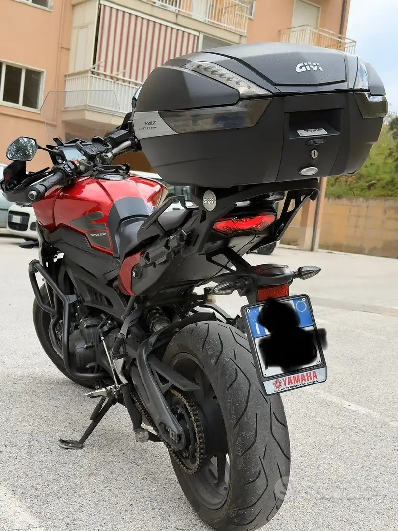 Yamaha Tracer 9 Червоний - 2