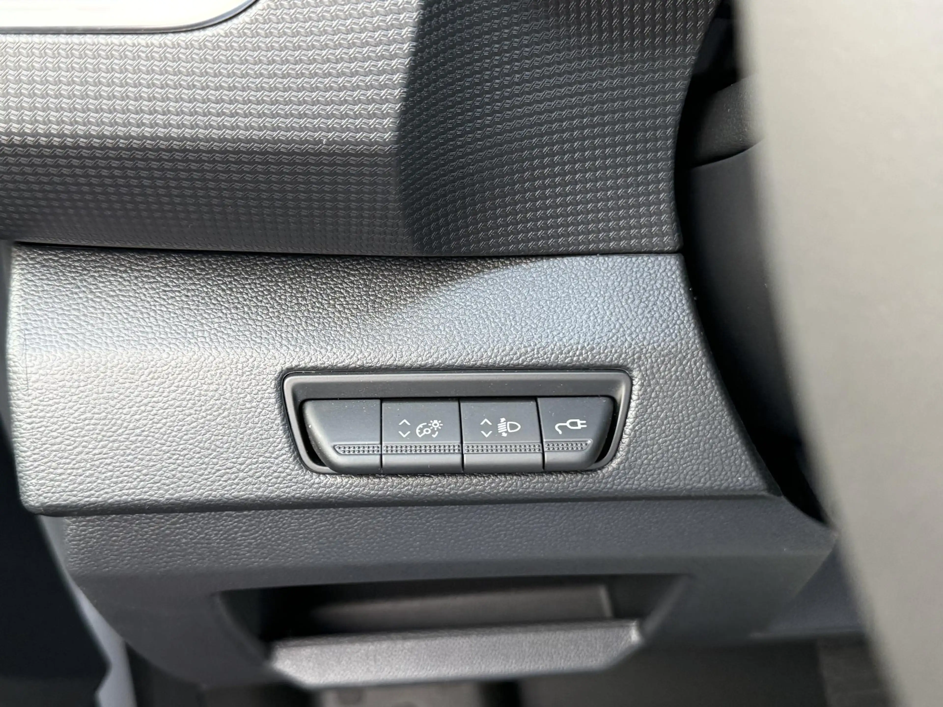 Renault Trafic E-Tech T29 L2H1 Advance 52 kWh | NAP | Achteruitri — photo 9