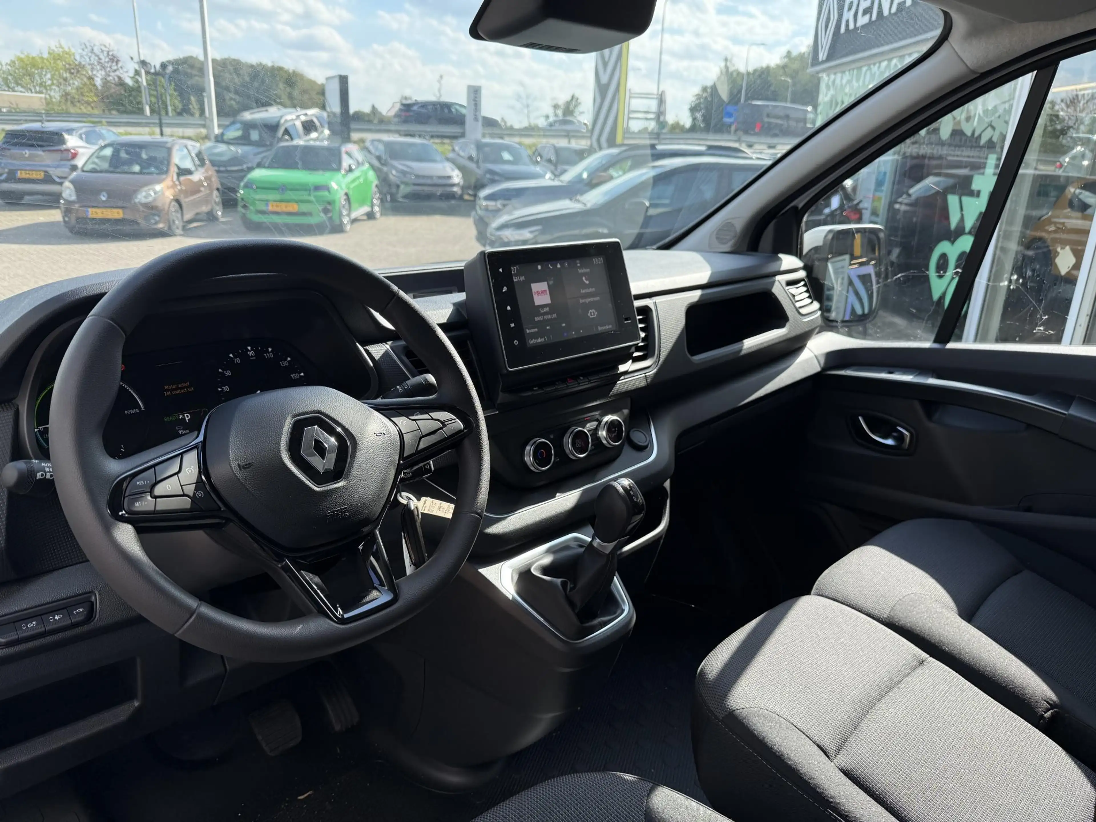 Renault Trafic E-Tech T29 L2H1 Advance 52 kWh | NAP | Achteruitri — photo 7