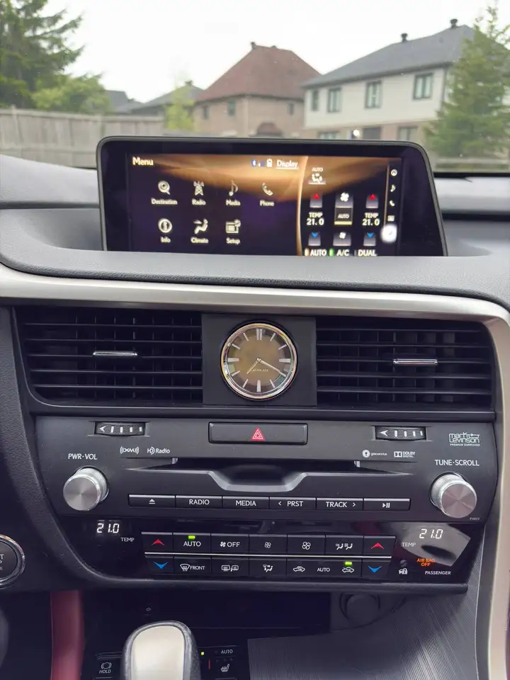 Lexus RX photo Lexus RX