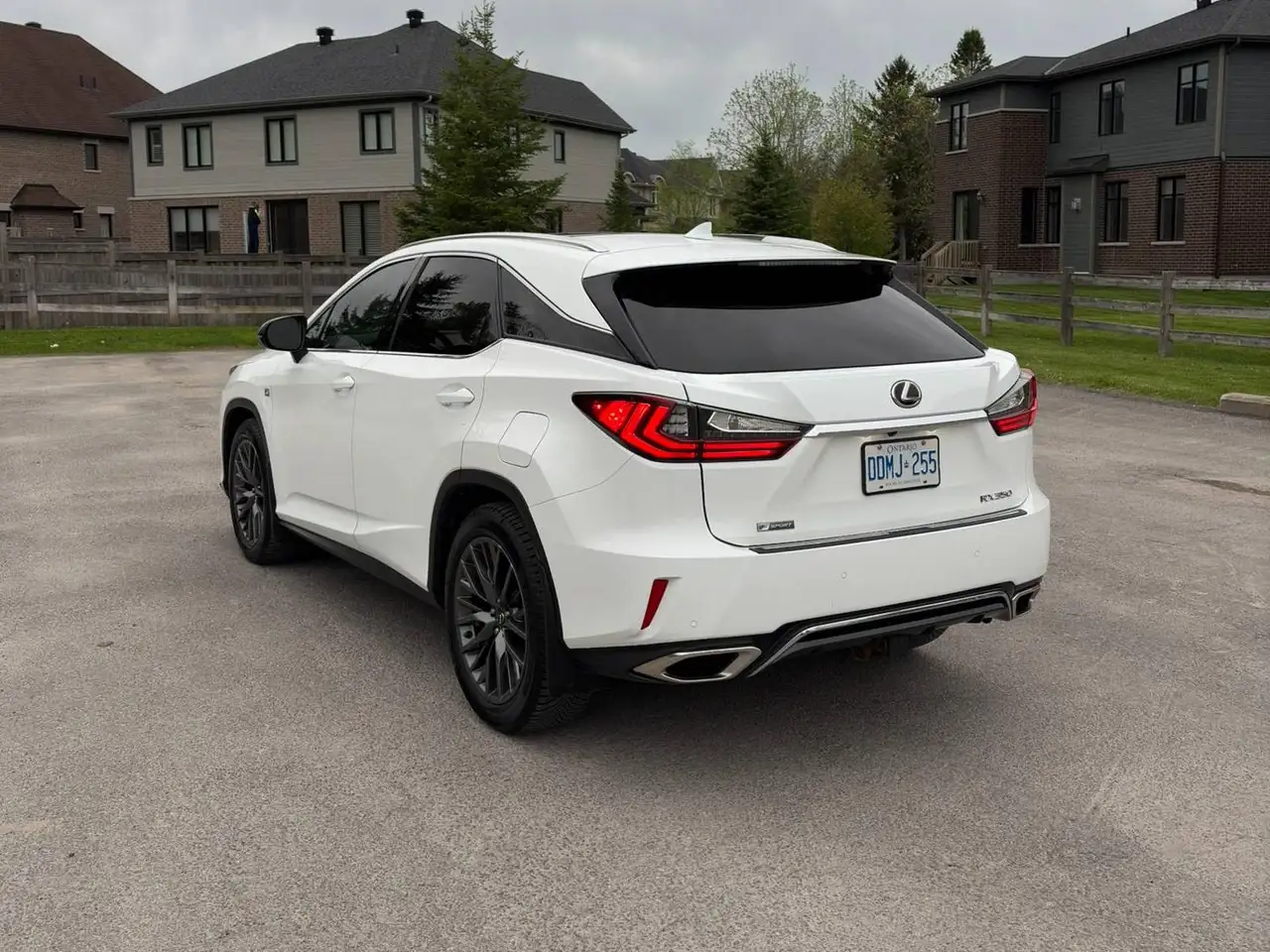 Lexus RX photo Lexus RX