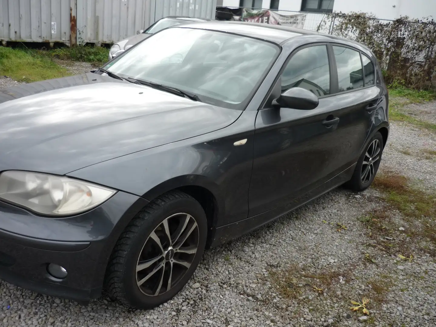 BMW 116 116i Grau - 2