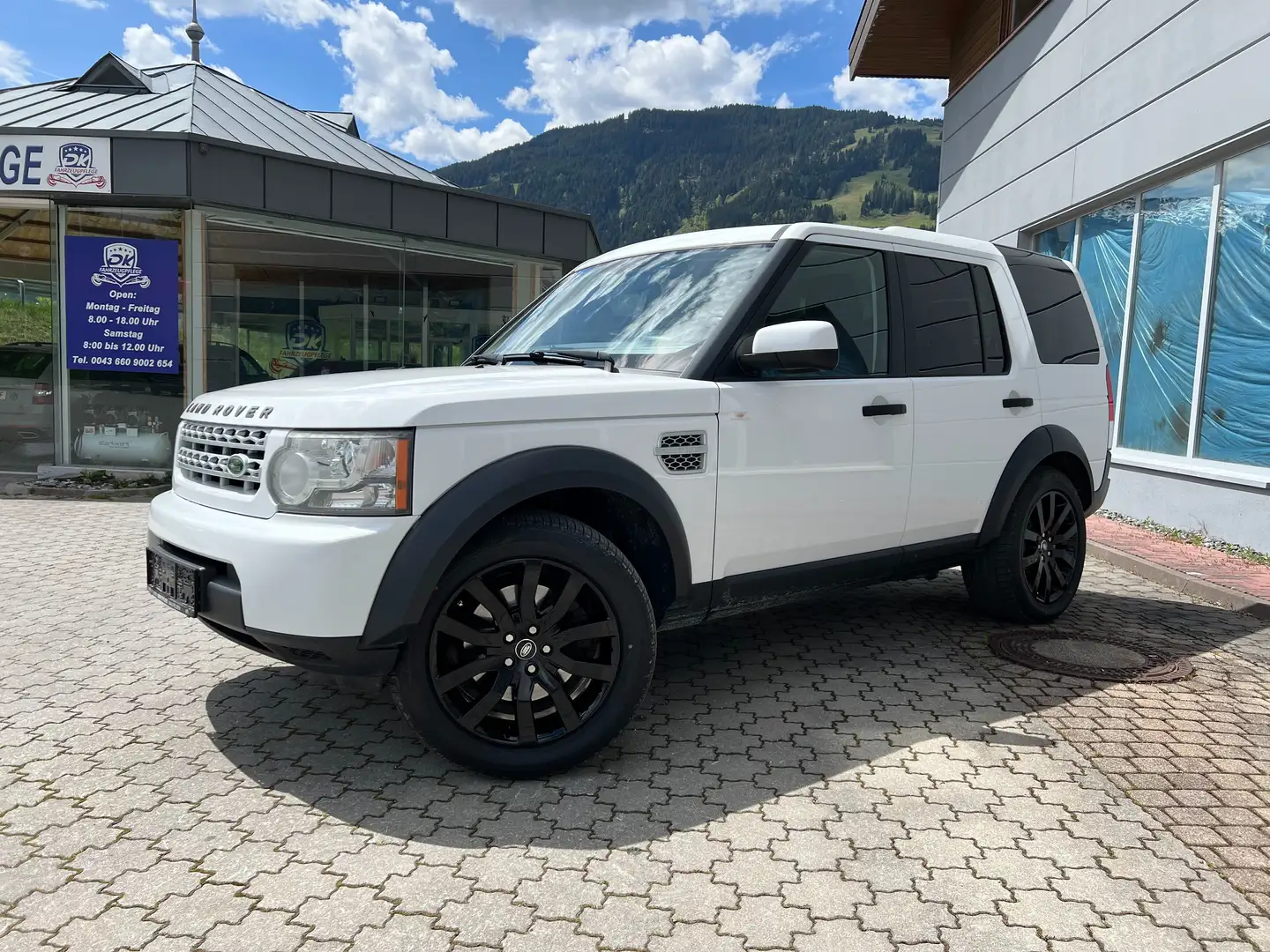 Land Rover Discovery 4 3,0 TdV6 S DPF Aut. Weiß - 1