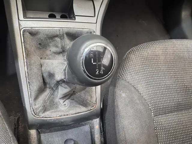 Opel Astra view 15