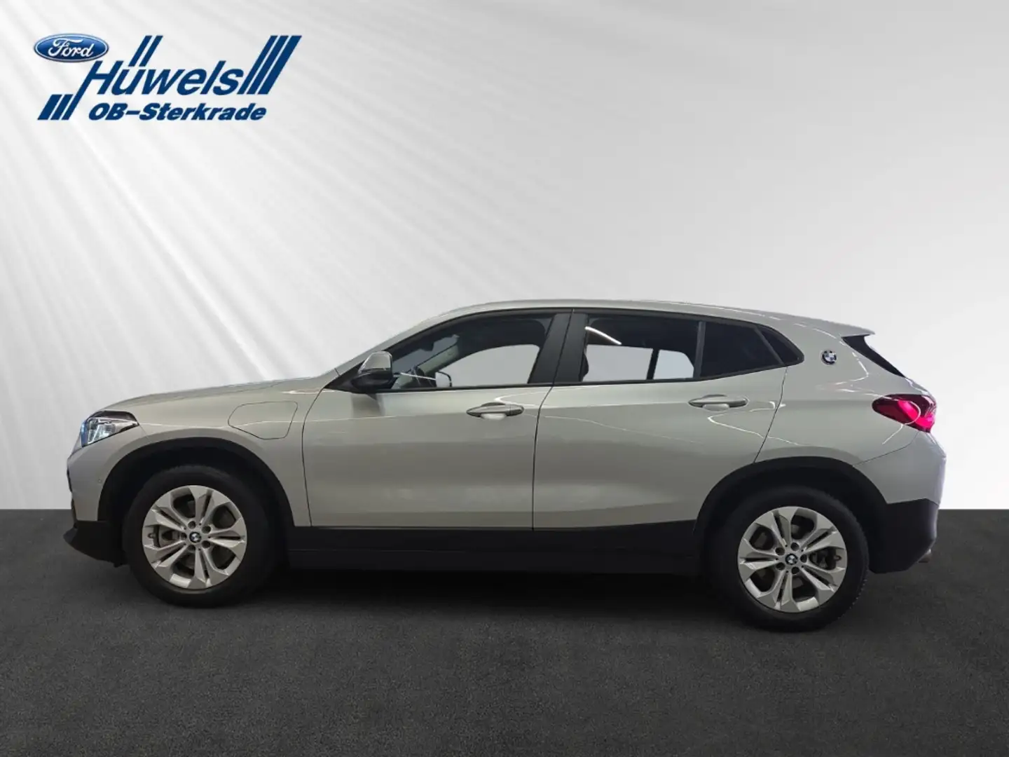 BMW X2 xDrive 25 e Advantage AWD,PDC,GJR,Business uvm. Argent - 2