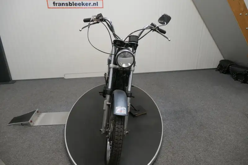 Harley-Davidson SS 125 - foto 3