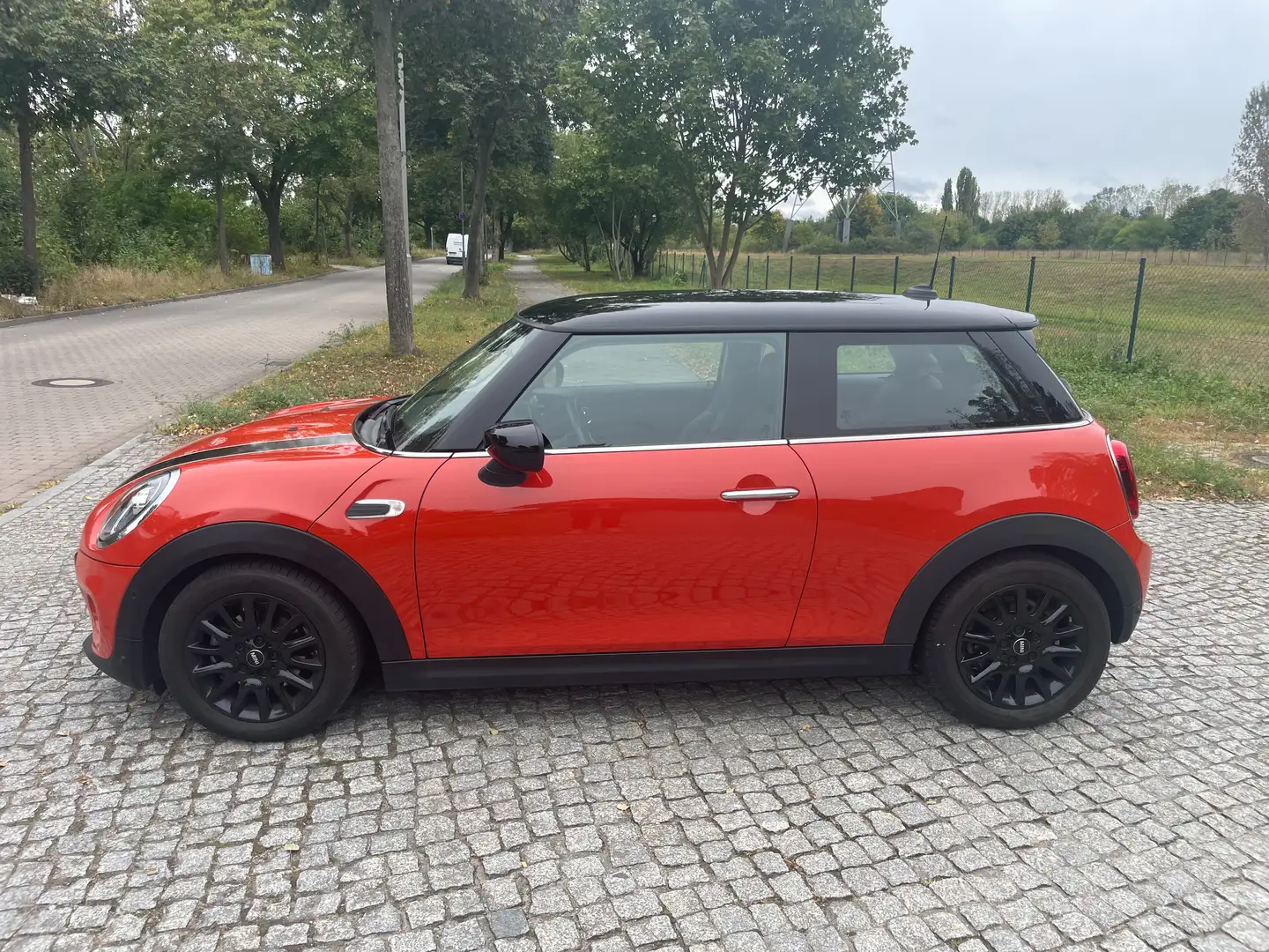MINI Cooper MINI 3-TÜRER Aut. Orange - 2