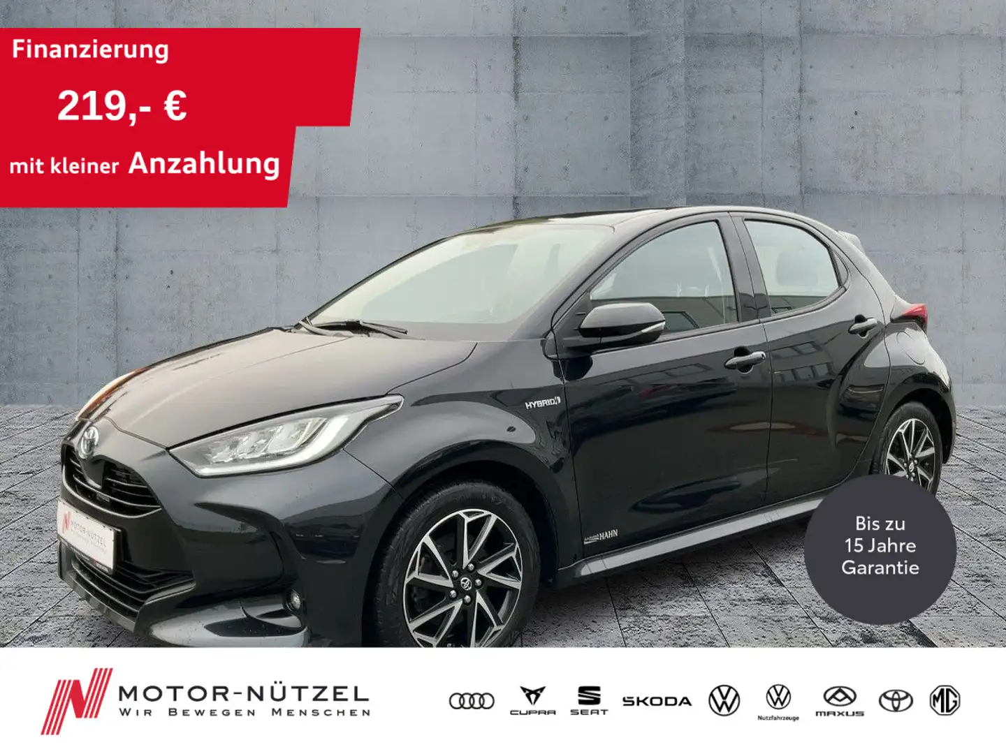 Toyota Yaris 1.5 Dual-VVT-iE CLUB LED+SHZ+RFK+GRA+16"LM Negro - 1