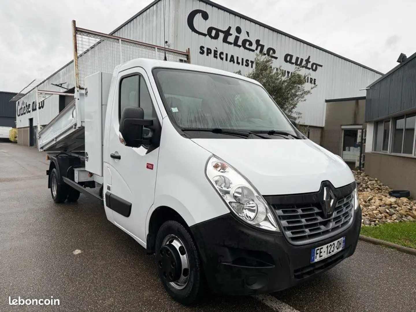 Renault Master 20990 ht benne coffre 145ch - 1