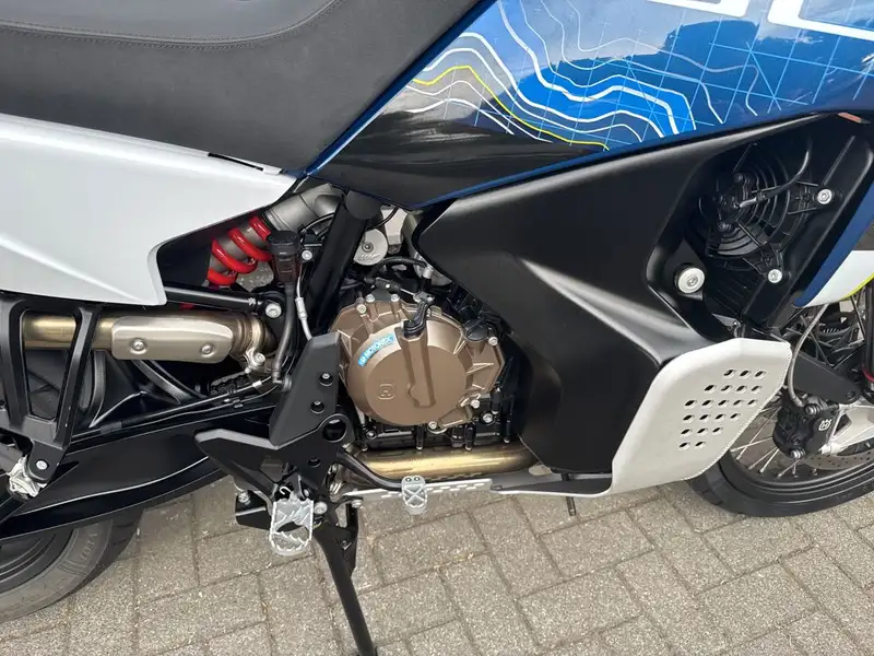 Husqvarna Norden 901 - foto 6