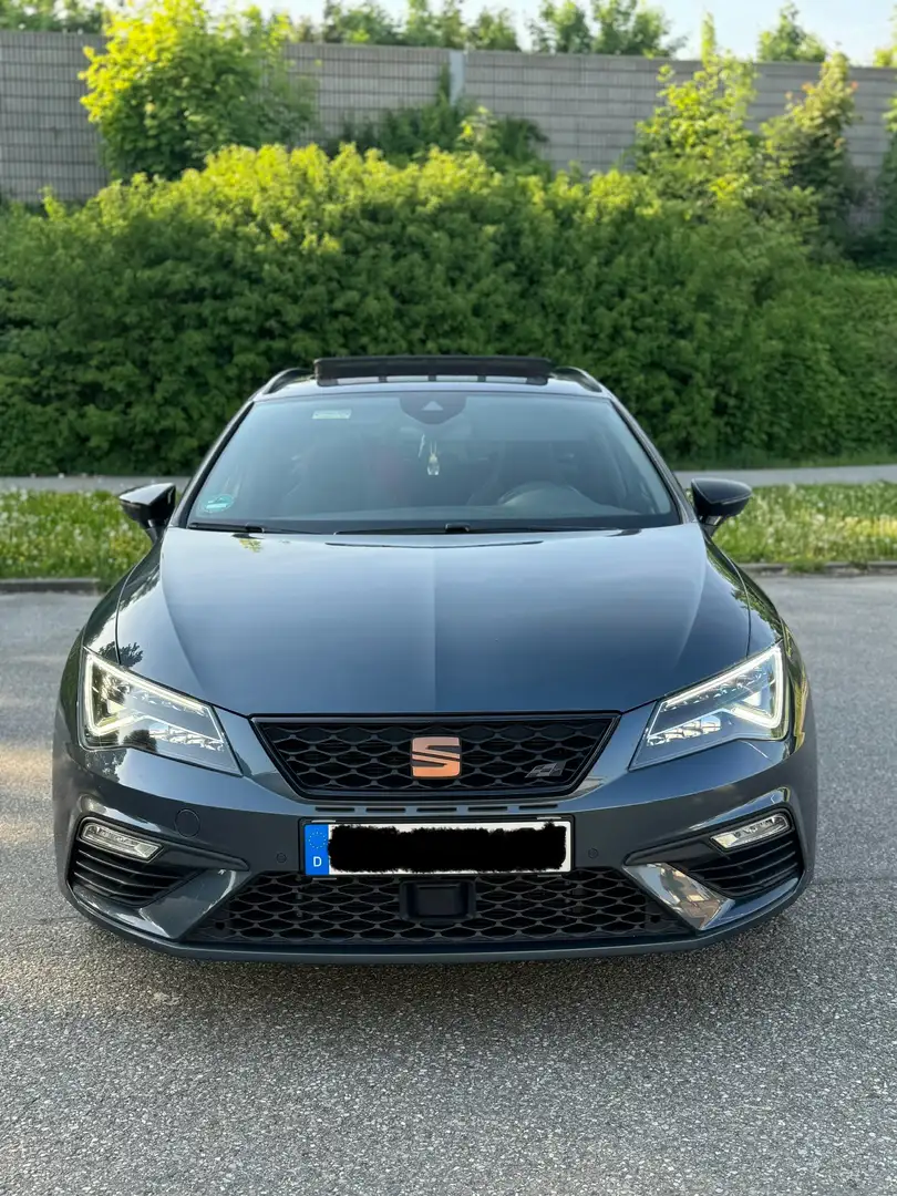 SEAT Leon Cupra 300 4Drive Grau - 1