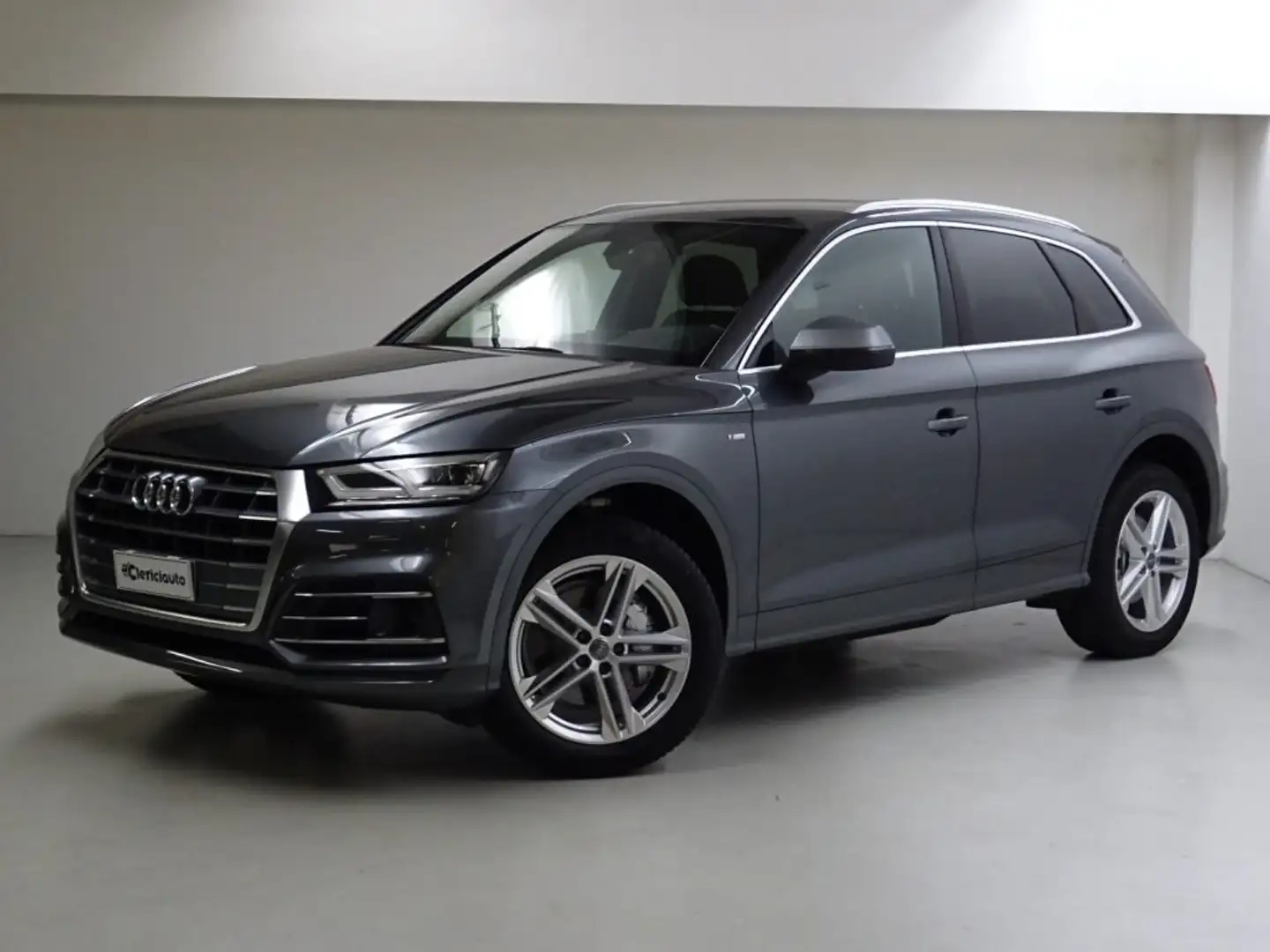 Audi Q5 40 TDI quattro S-Line S tronic Gris - 1