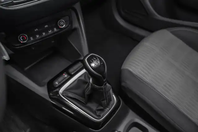 Opel Corsa view 10