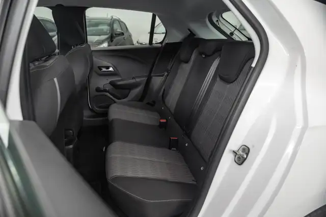 Opel Corsa view 13