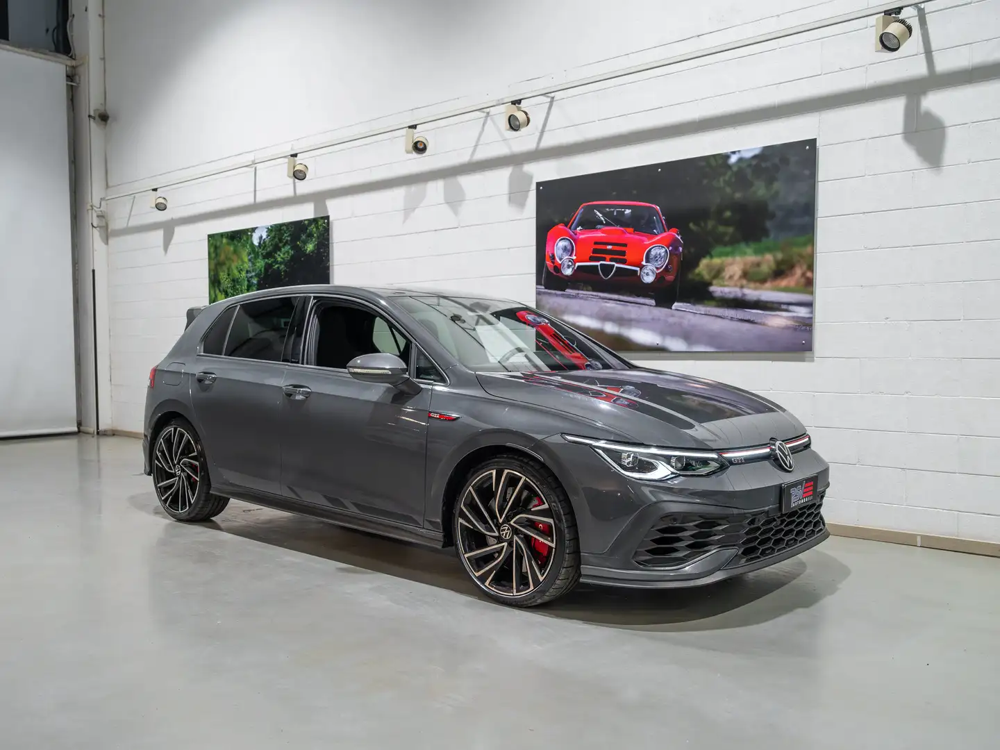 Volkswagen Golf GTI 5p 2.0tsi CLUBSPORT 300cvdsg+19'+NAVI+SPOILER POST Grijs - 1