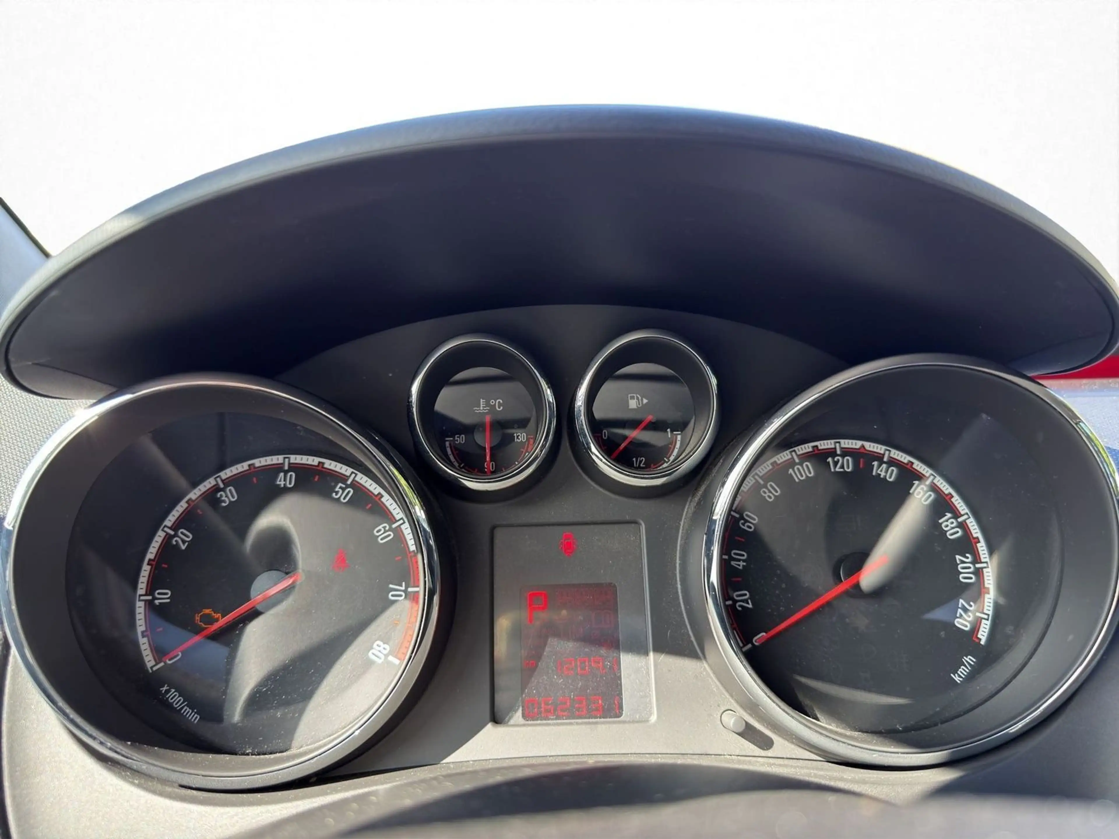 Opel Meriva Active — photo 11