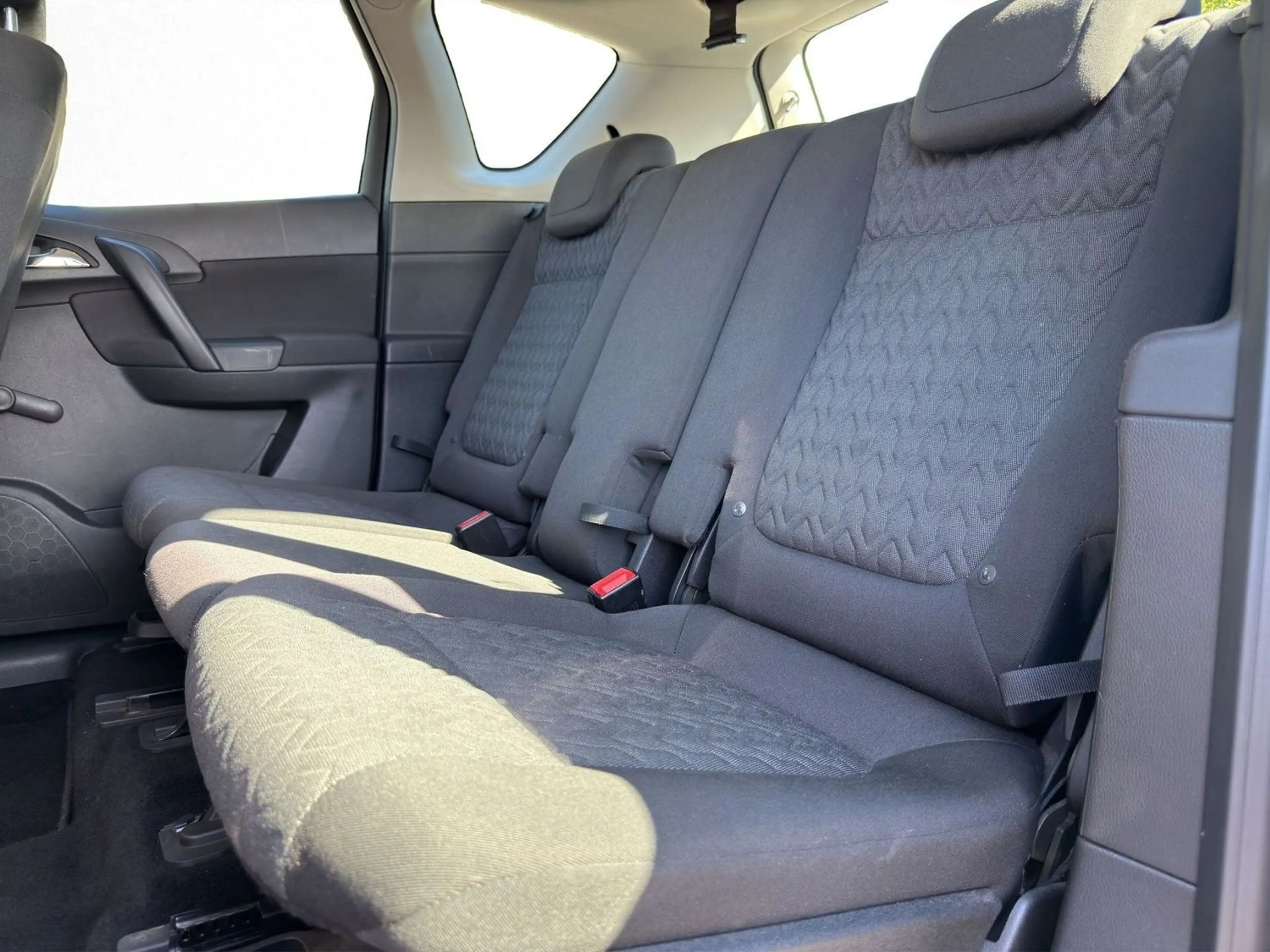 Opel Meriva Active — photo 13