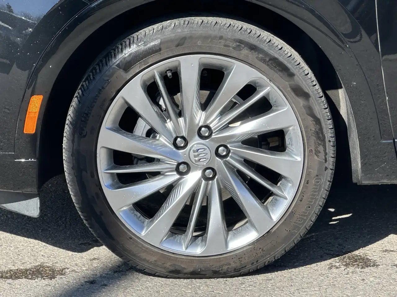 Buick Envision снимка Buick Envision