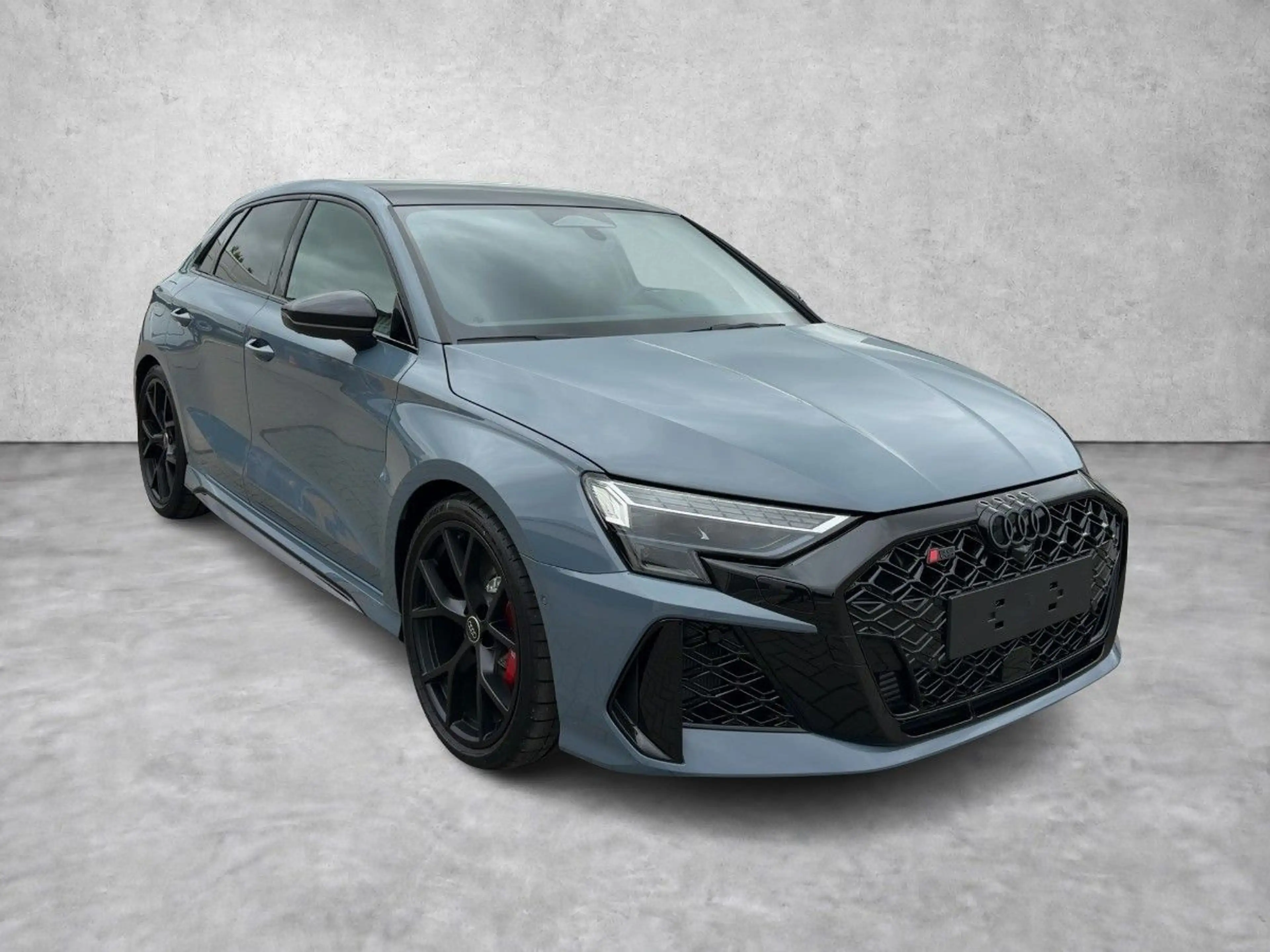 Audi RS3 *S-TRO*QUA*PANO*MATRIX*360* — photo 2