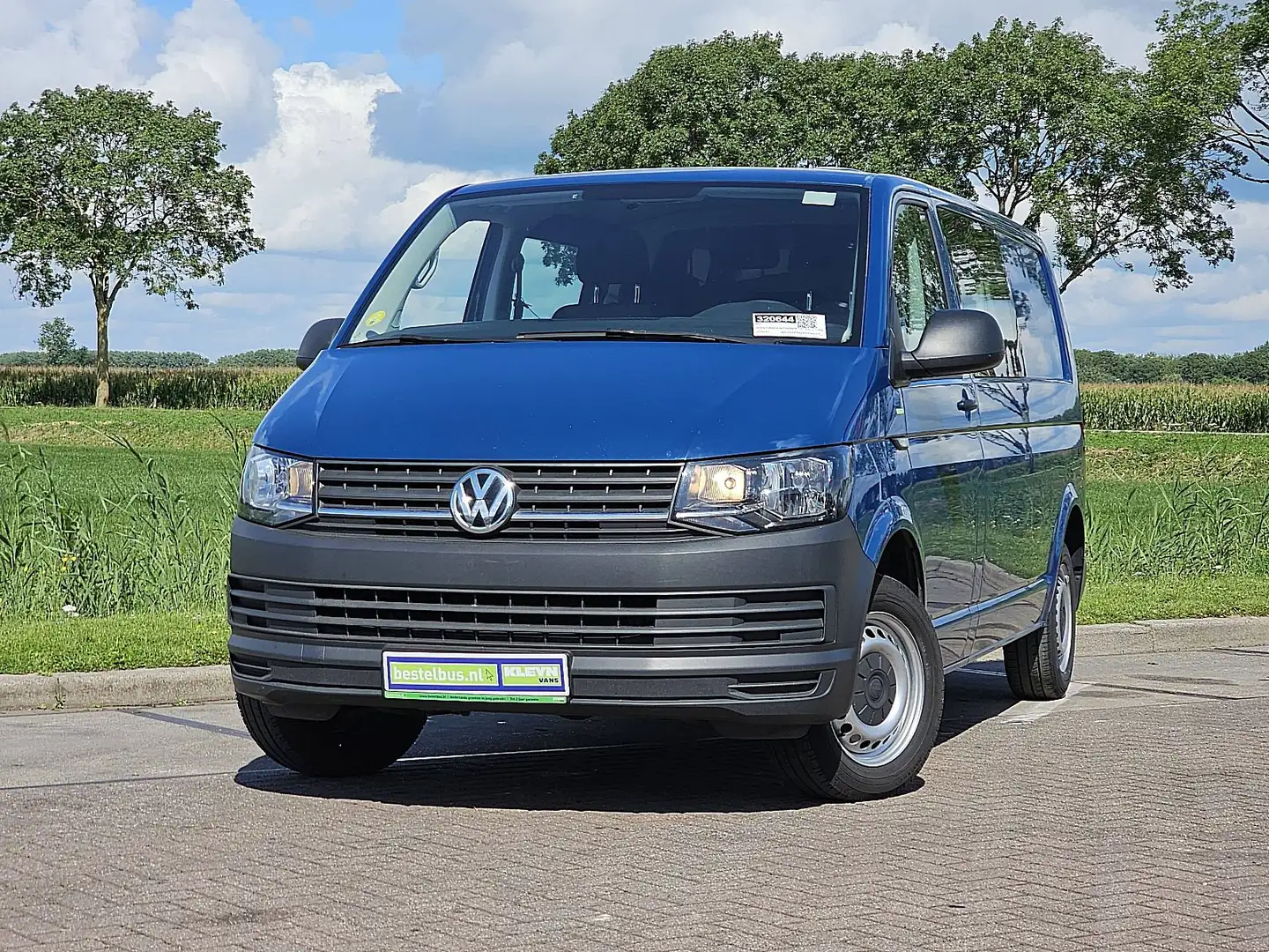Volkswagen T6 Transporter 2.0 TDI L2H1 DC NAP Airco Navi Euro6! Bleu - 2