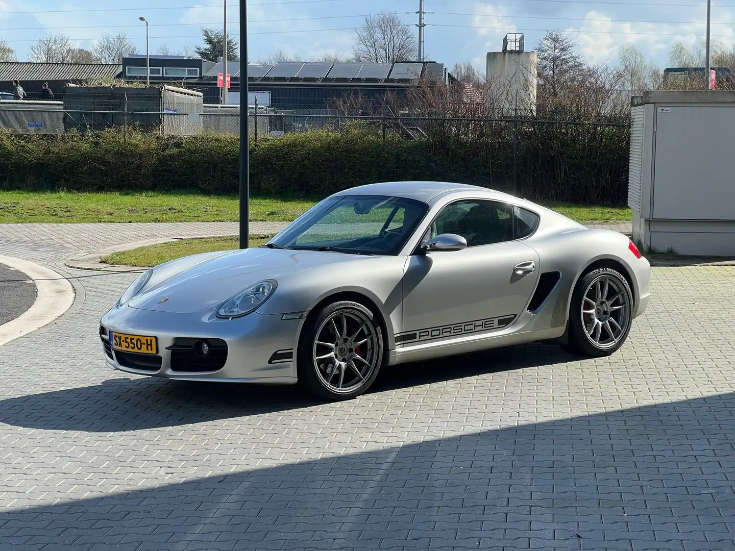 Porsche Cayman S Срібний - 1