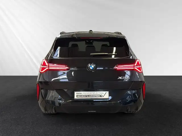 BMW X3 view 13