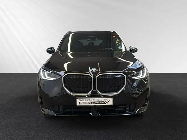 BMW X3 view 4