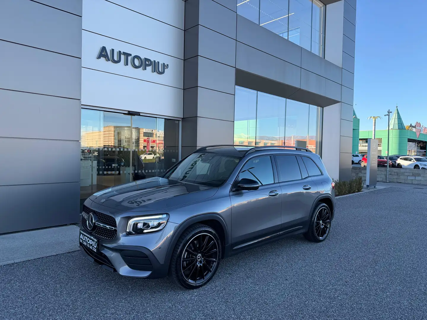Mercedes-Benz GLB 250 GLB - 250 Premium 4matic auto IVA ESPOSTA Grigio - 1