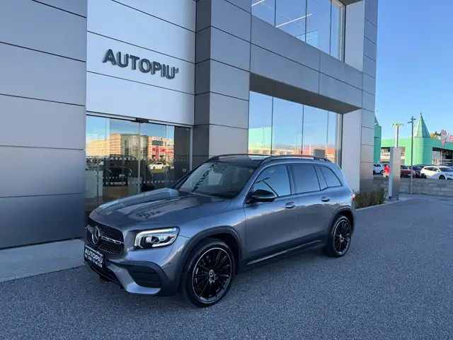 Mercedes-Benz GLB 250 GLB - 250  Premium 4matic auto IVA ESPOSTA