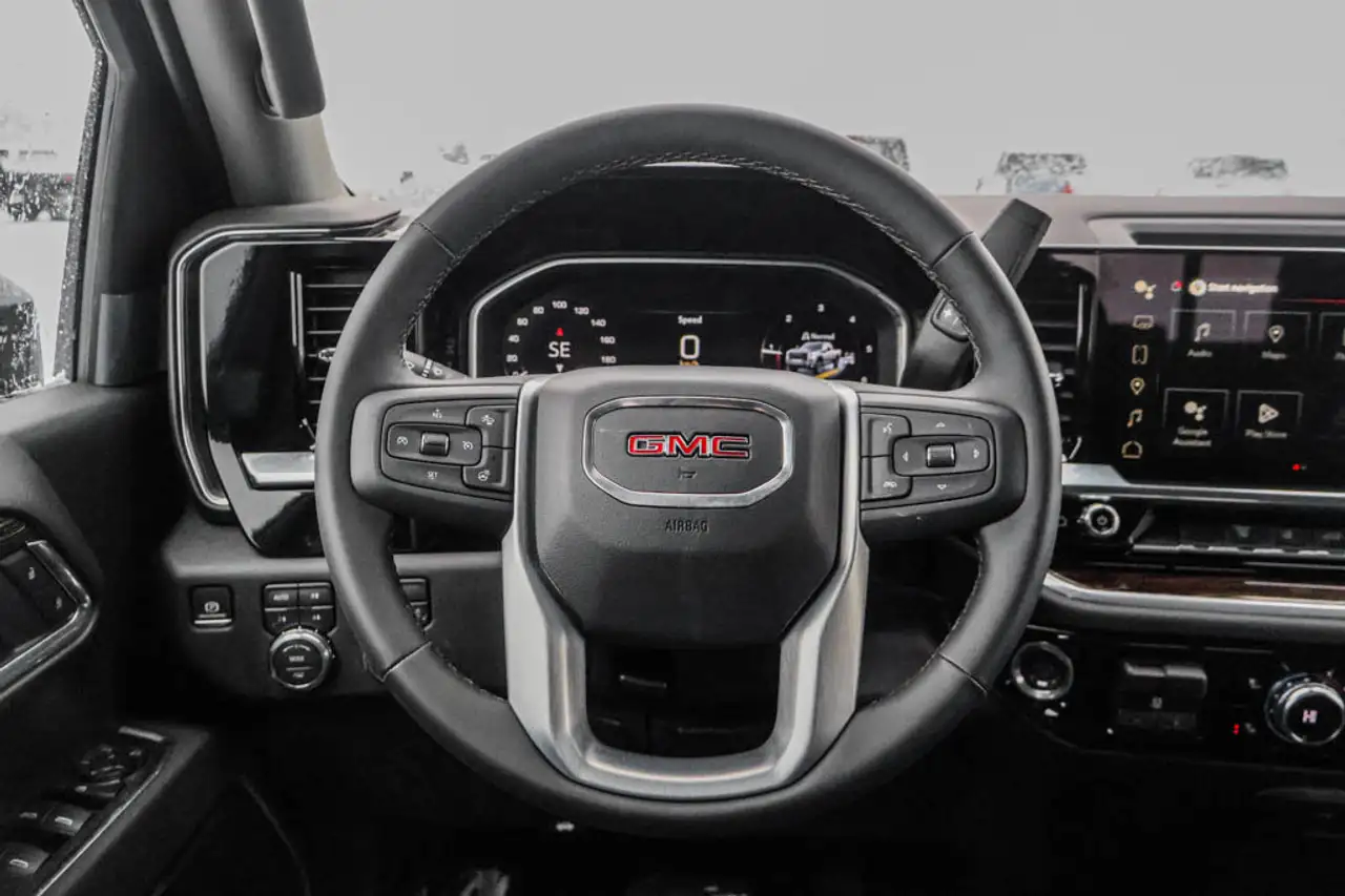 GMC Sierra 2500HD снимка GMC Sierra 2500HD