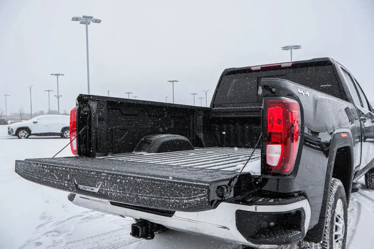GMC Sierra 2500HD снимка GMC Sierra 2500HD