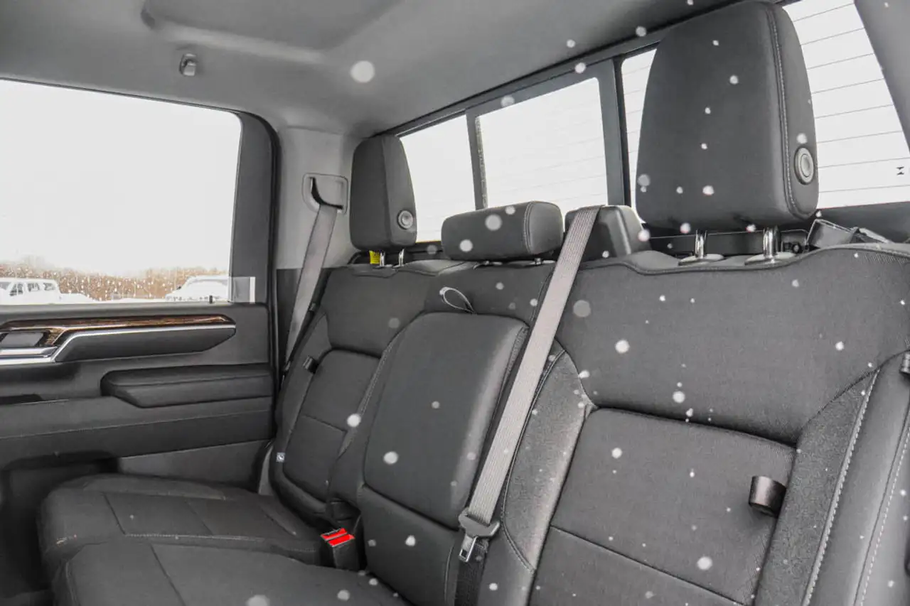 GMC Sierra 2500HD снимка GMC Sierra 2500HD