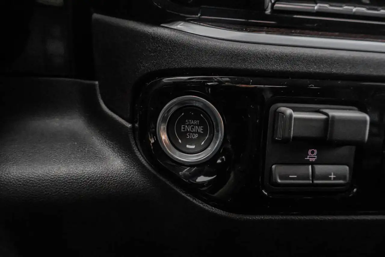 GMC Sierra 2500HD снимка GMC Sierra 2500HD