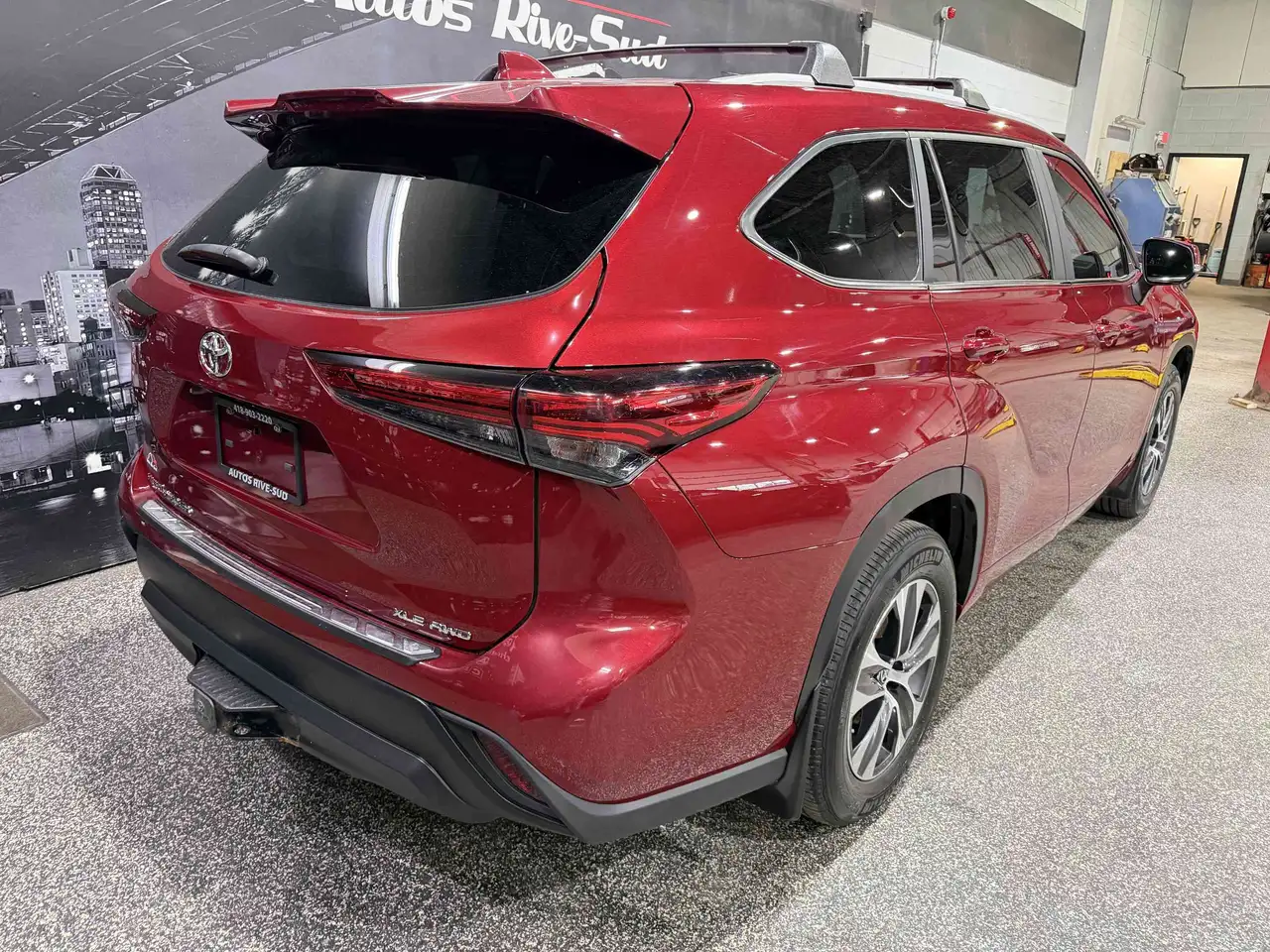 Toyota Highlander снимка Toyota Highlander
