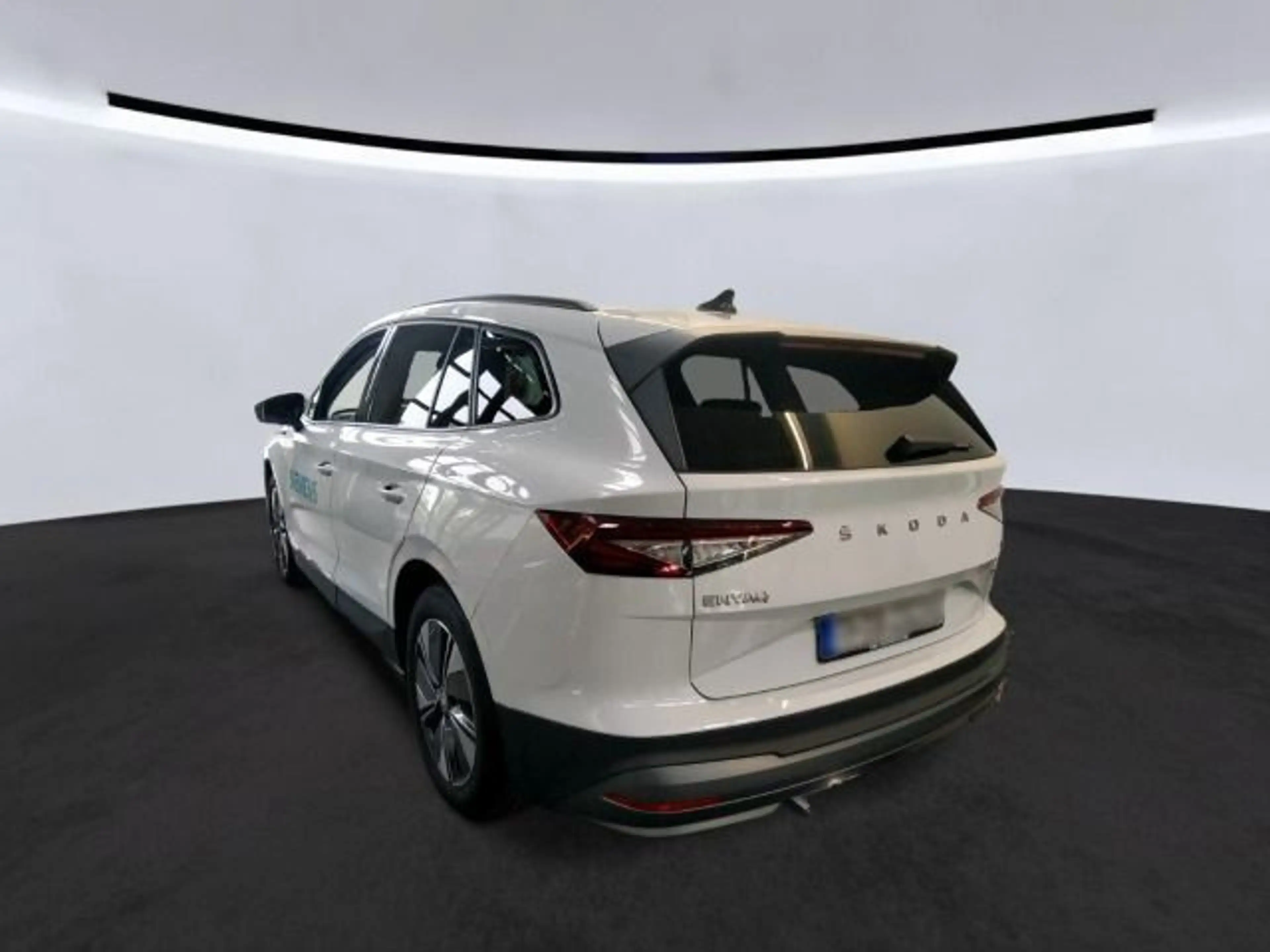 Skoda Enyaq iV 60 LOFT MATRIX+NAVI+AHK+PANO+ACC+4xSHZ — photo 3