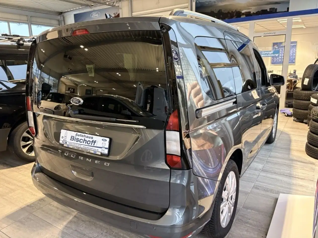 Ford Tourneo Connect 2.0 EcoBlue Aut. TITANIUM (SK) 5