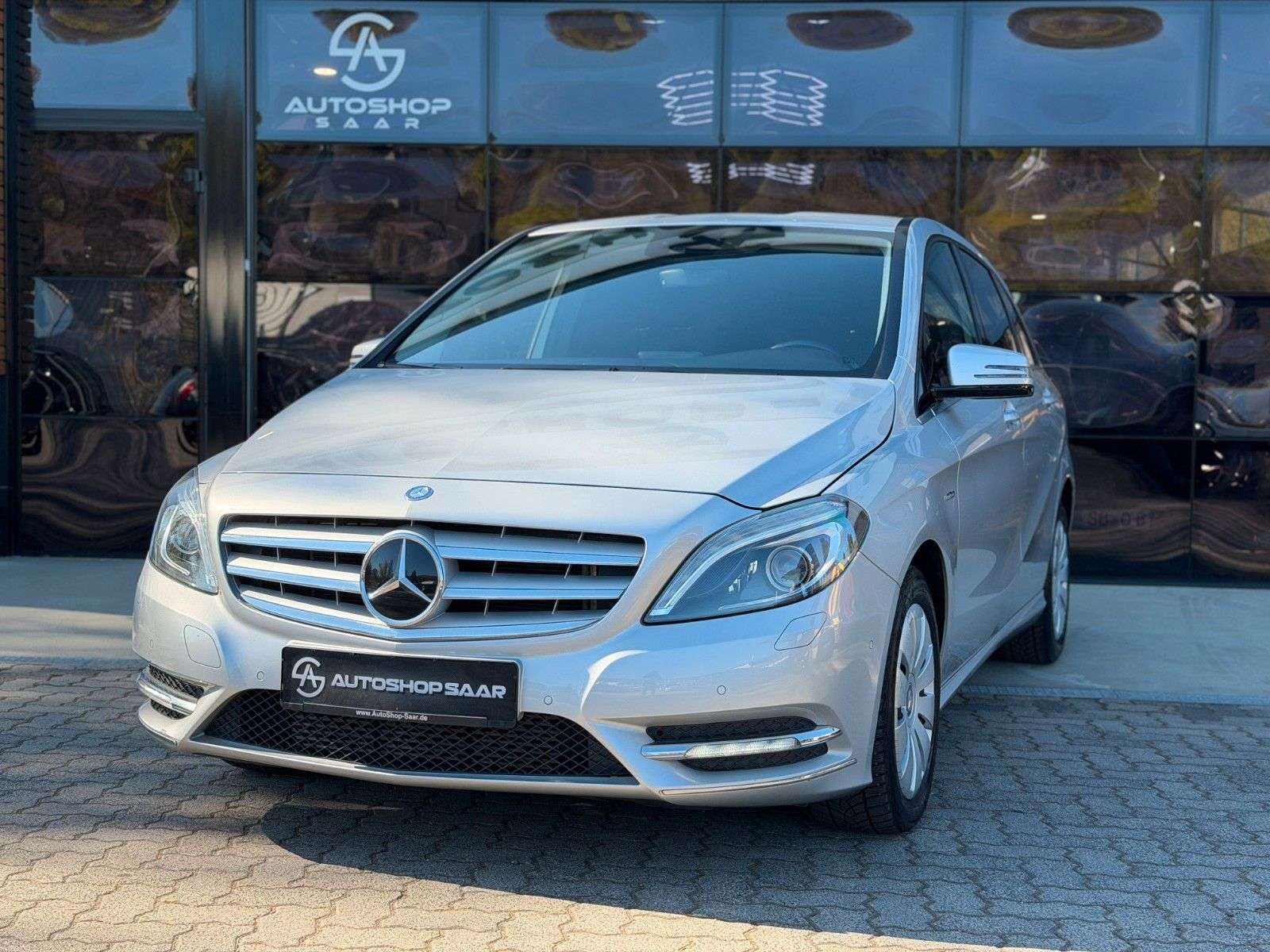 Second hand Mercedes Benz B-Class 200