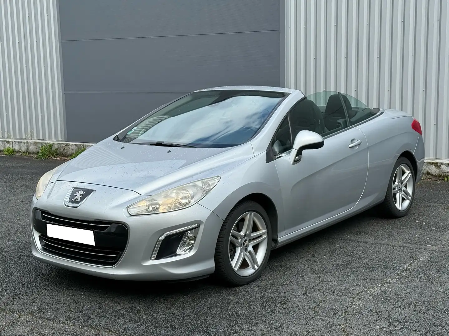 Peugeot 308 308 CC 2.0 HDi 163ch FAP Féline A - 2