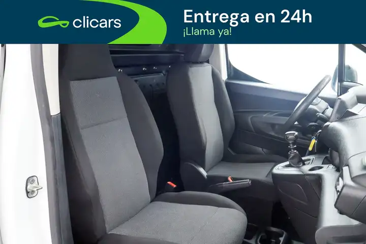 Citroën Berlingo 2022, foto 32