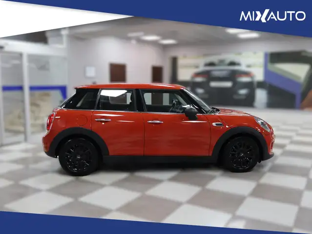 Mini One view 3