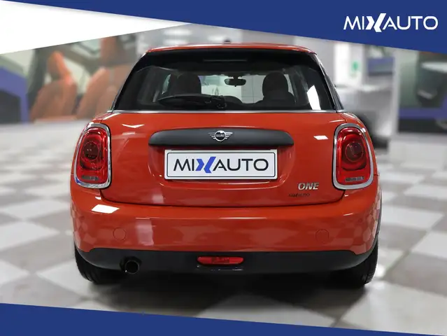 Mini One view 4