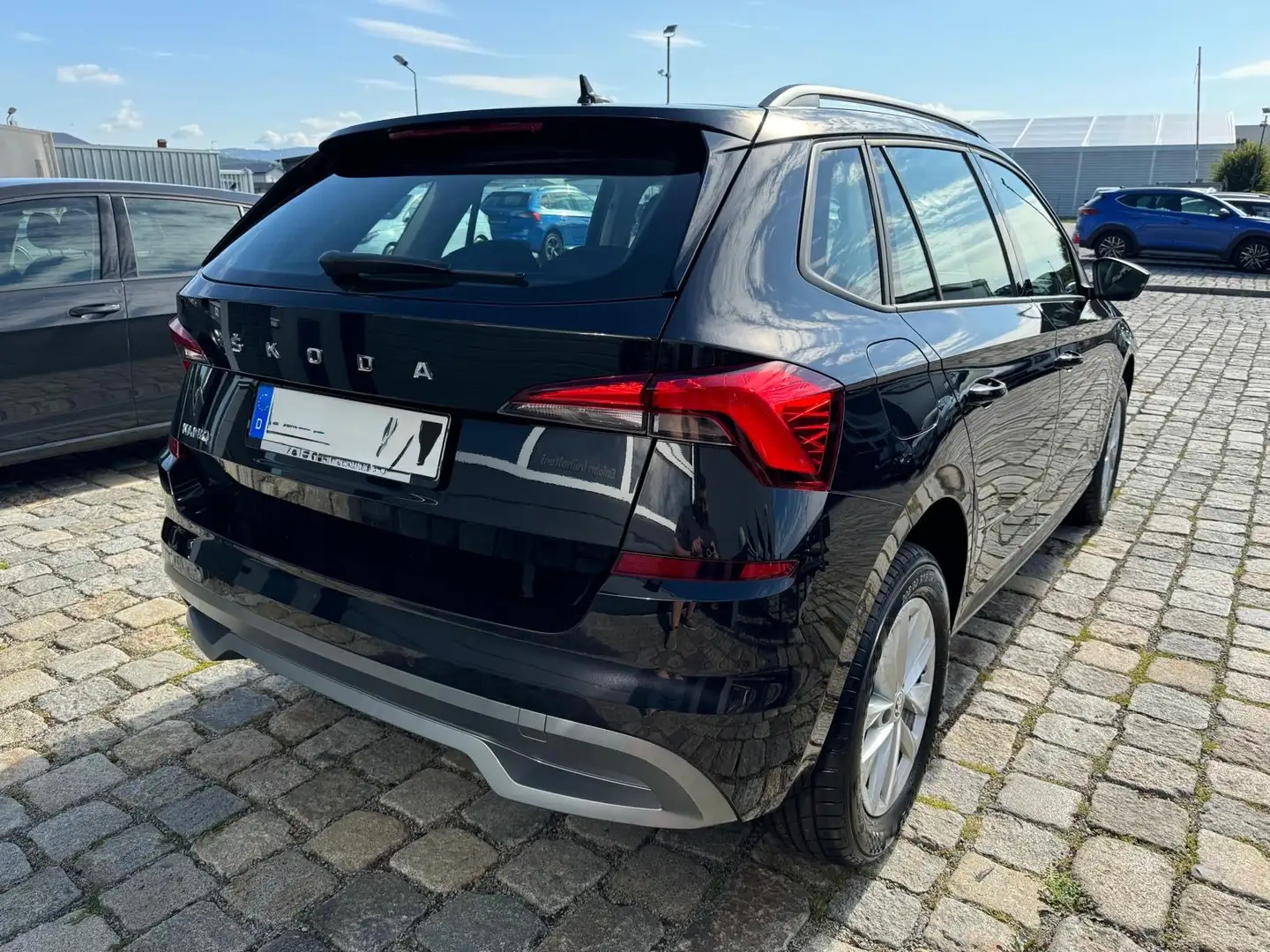 Skoda Kamiq Kamiq 1.5 TSI DSG Ambition Extra Plus 1.5 TSI Schwarz - 2