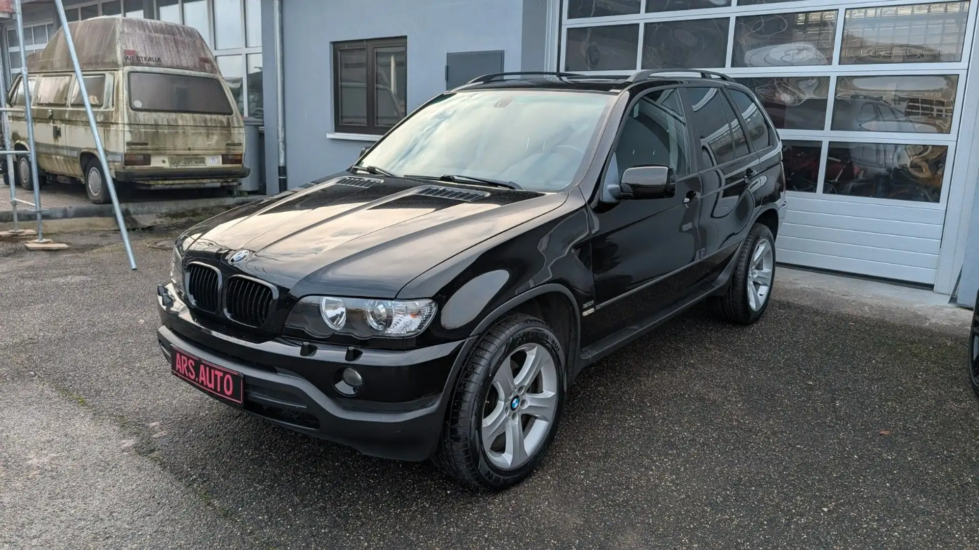 BMW X5 3.0i Aut. Lenkradheizung Leder SHZ Rollos 19" Zwart - 2
